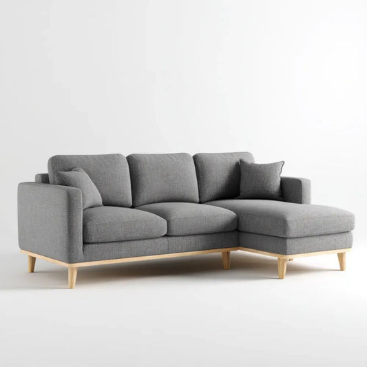 Szara sofa narożna z prawostronnym szezlongiem, tapicerką z tkaniny i drewnianymi nogami, 230 × 150 × 85 cm